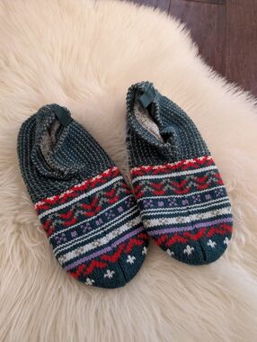 Bombas Gripper Slipper Women’s House Shoes Teal Pine Fair Isle S Small